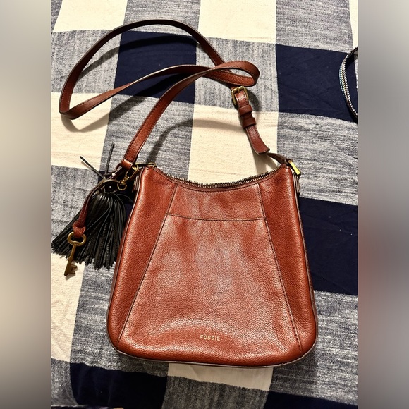NWOT Fossil crossbody - Picture 1 of 6